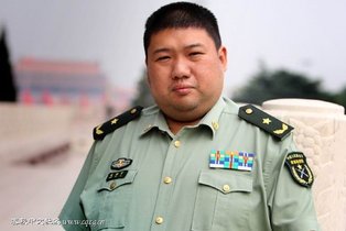 题词:\<em>一师是个</em>好<em>学校</em>\