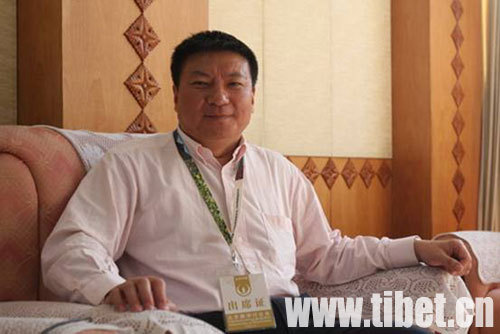 段黄巍<em>女友</em>:武艺:段黄巍<em>家</em>里<em>很有钱</em>