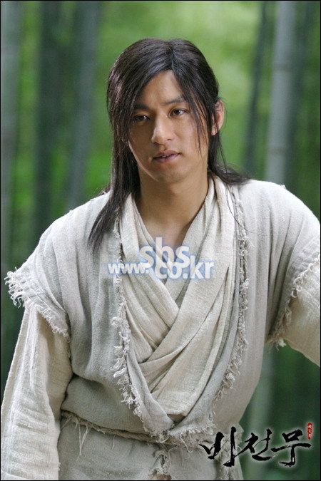 2003年sbs《我的<em>野蛮</em>女同学》(又名:打击)合作